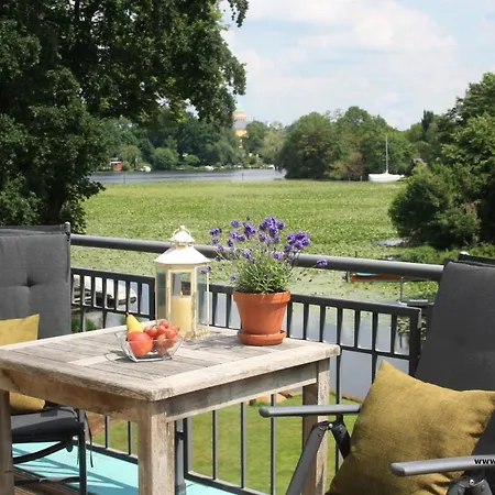 Havelpalais Direkt Am Wasser Apartment