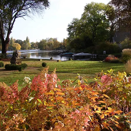 Havelpalais Direkt Am Wasser